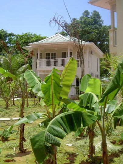 Bord Mer Villa Beau Vallon  Exterior photo